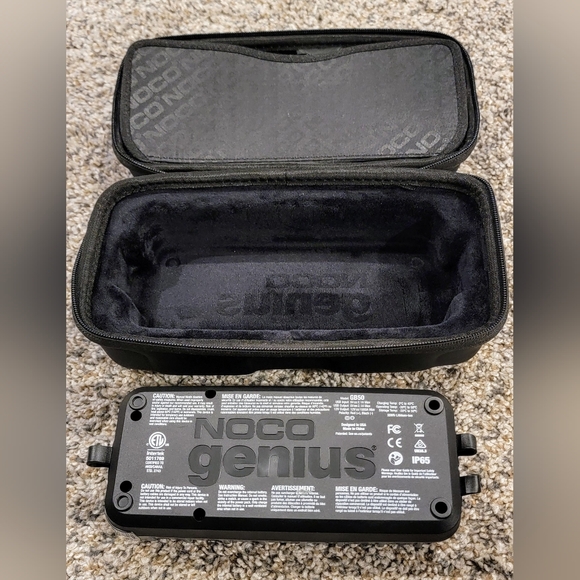 NOCO Boost XL GB50 1500A 12V portable lithium battery jump starter New - Picture 6 of 11
